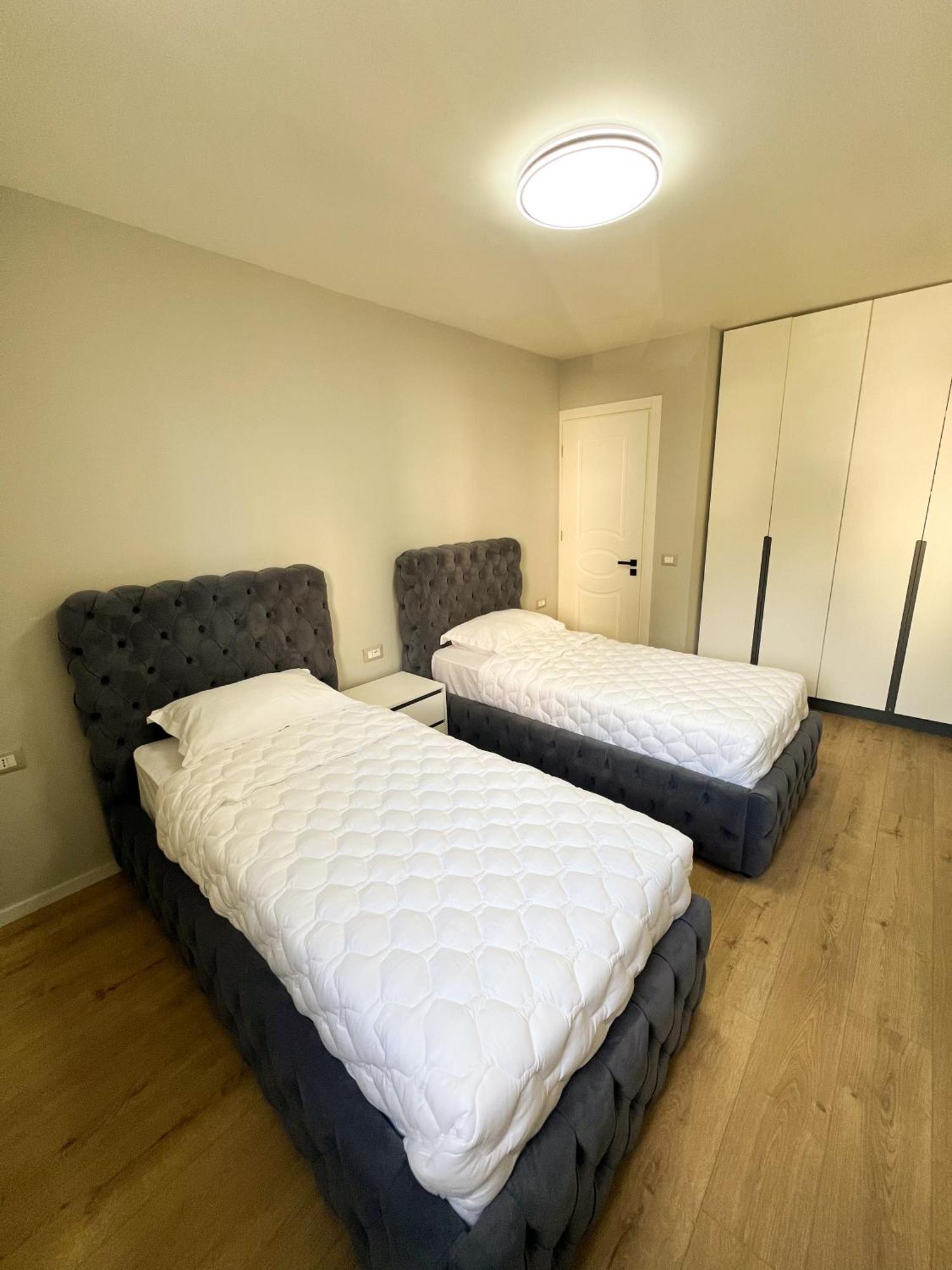 Sea View Apartments ドゥラス エクステリア 写真